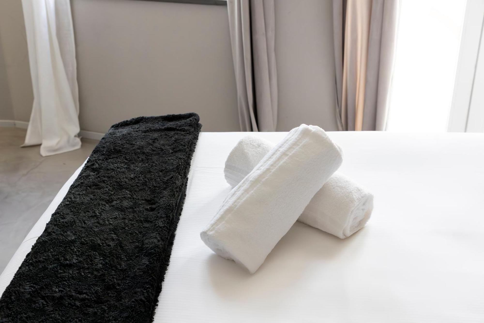 クアルトゥ・サンテーレナ Milestone (Adults Only) Bed & Breakfast エクステリア 写真